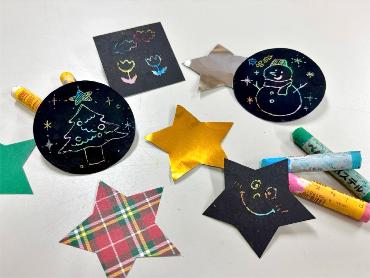 スクラッチアートの見本作品数点