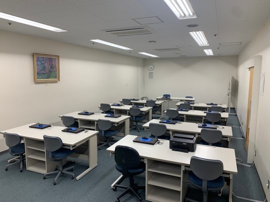 情報学習室