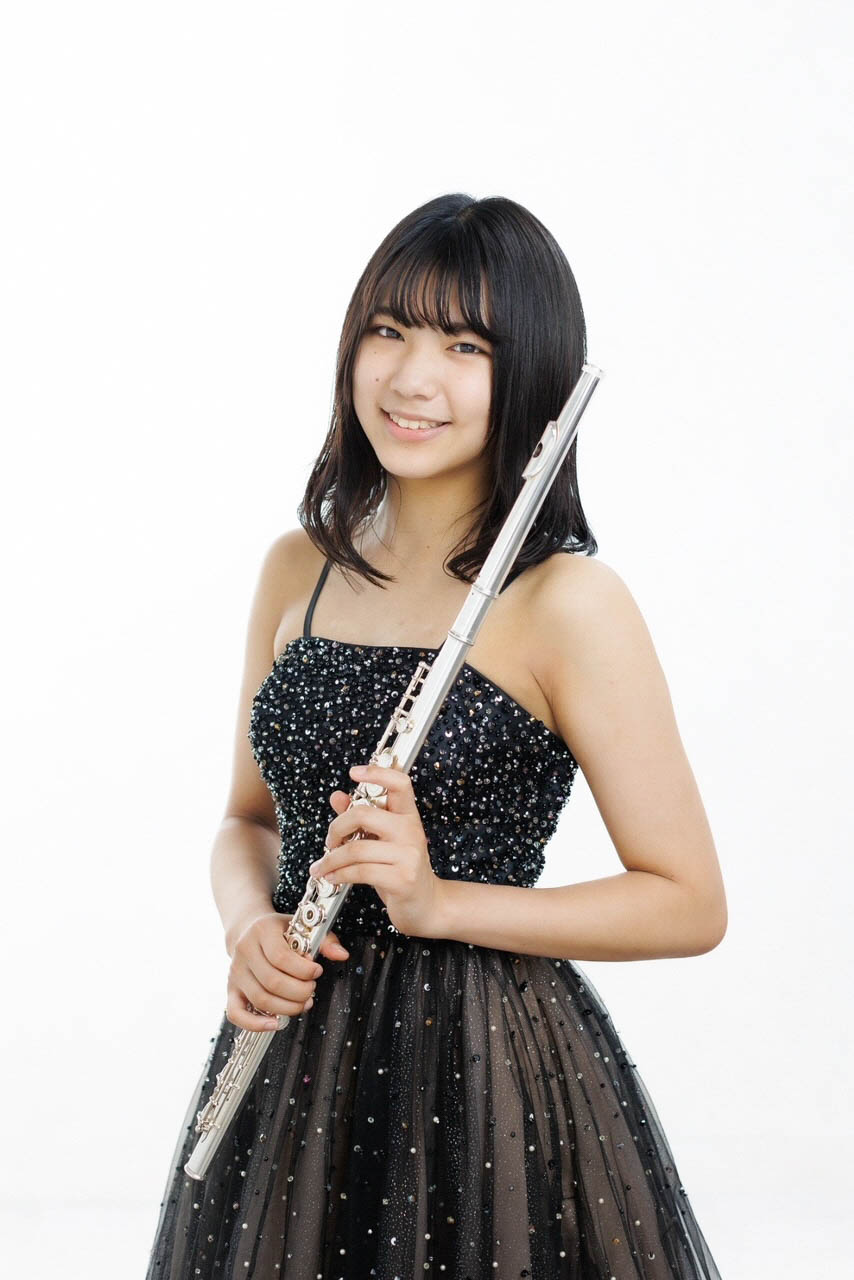 岡本 梨奈 さん