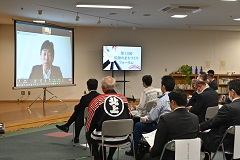 ロート製薬株式会社人事総務部長の河崎保徳氏 オンラインで講演