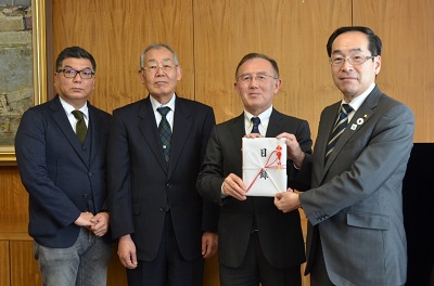 岩手日報北上広華会と岩手日報社