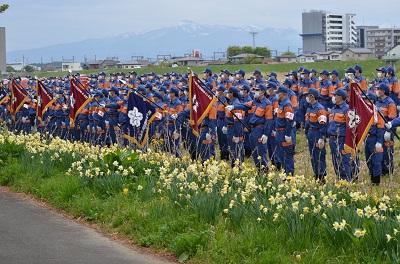 市消防団員や市婦人消防協力隊員など約600人が参加