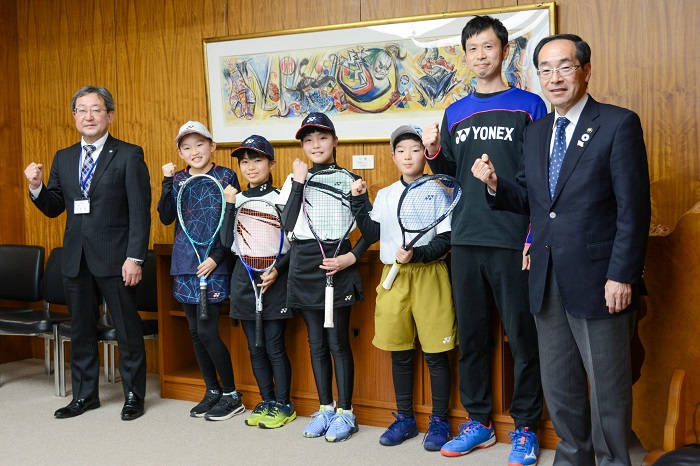 最後まであきらめずプレーを|北上ジュニアソフトテニススポーツ少年団の表敬訪問