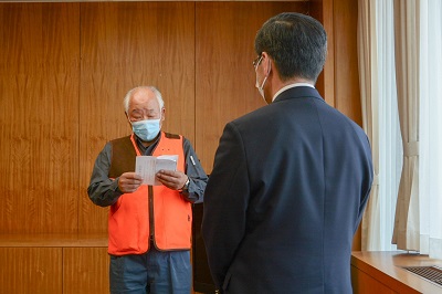 鶴山博隊長