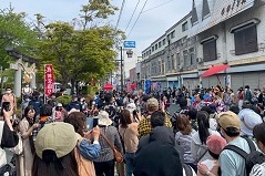 諏訪町商店街一帯で行われました