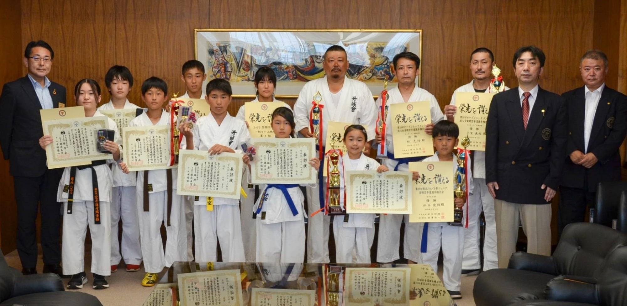 空手道牙城會館総本部の所属選手