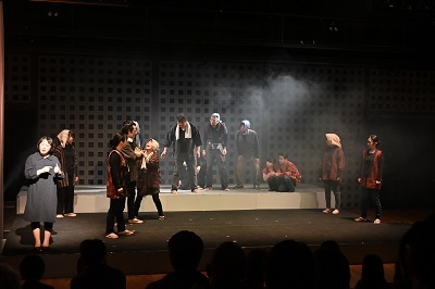 市民による手作りの舞台演劇