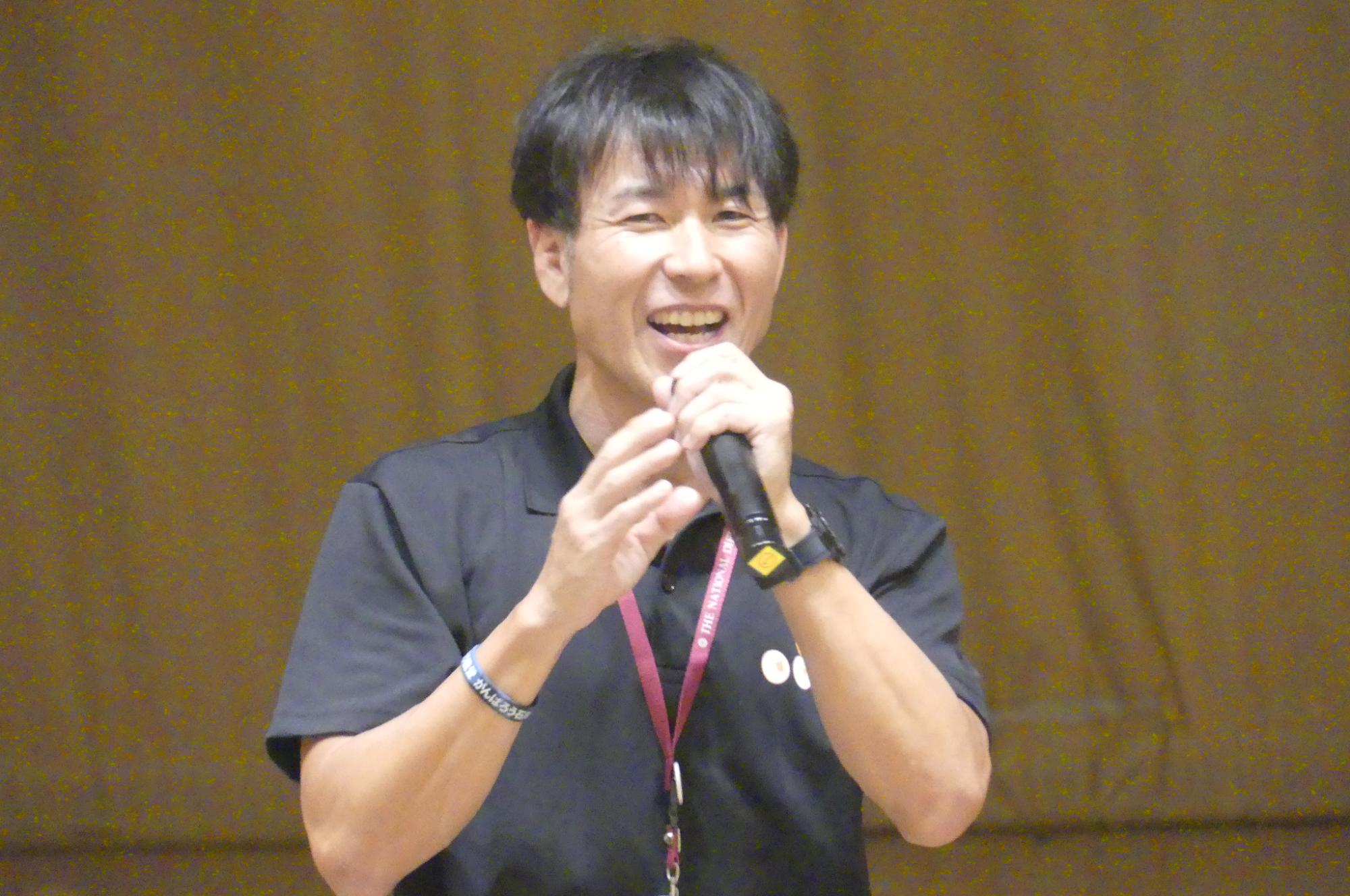 猿渡智衛氏