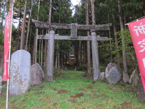 麓山神社の鳥居