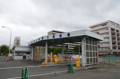 平面駐車場だった公有地を公民連携によって有効に活用する開発事業