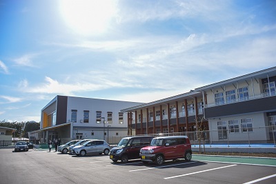 市立笠松小学校新校舎