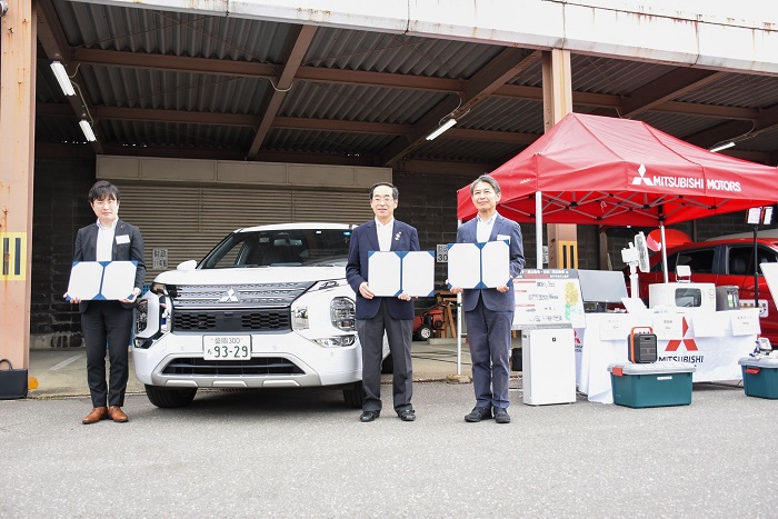 岩手三菱・三菱自動車・北上市の3者による災害支援協定締結