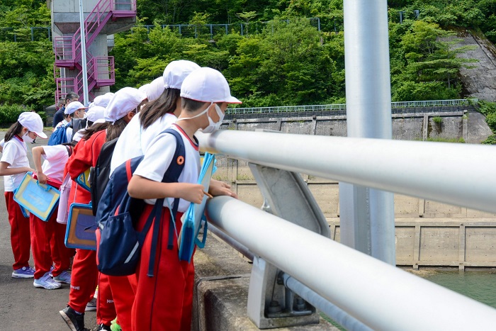 入畑ダムの見学会