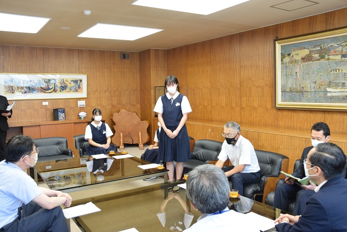 部長の及川由唯さんやおかど代表の佐藤悠菜さんは意気込みを語りました