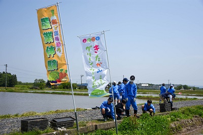 田植えや畑作業などの農業体験