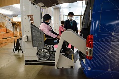 医療機器を搭載した専用車両